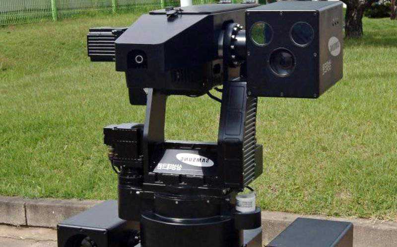 Figure 5: SRG-A1 Autonomous Weapon (Source: SGR-A1 [12]). 