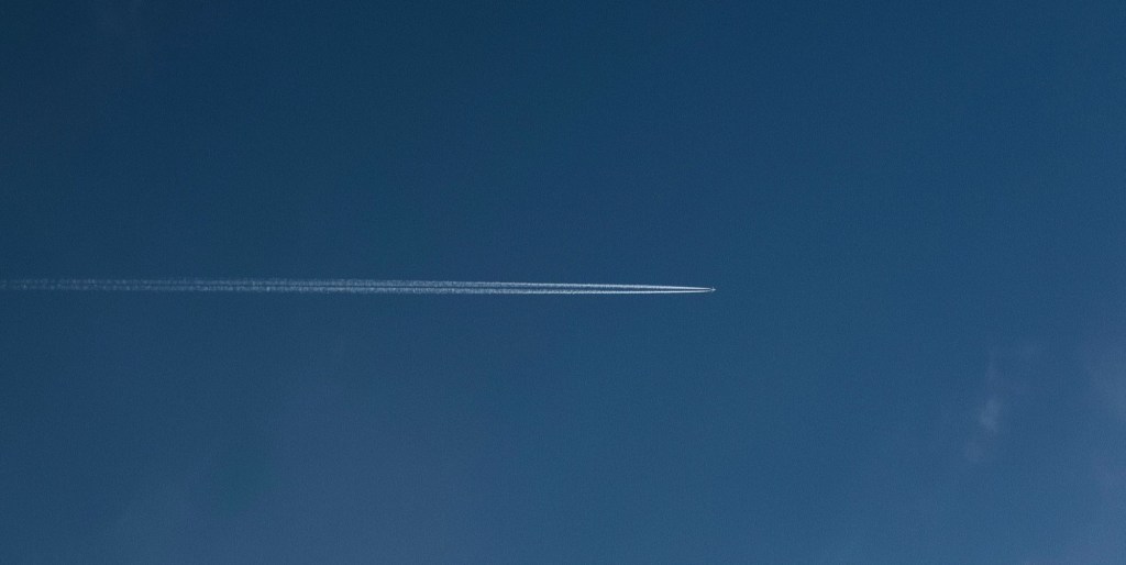 contrail