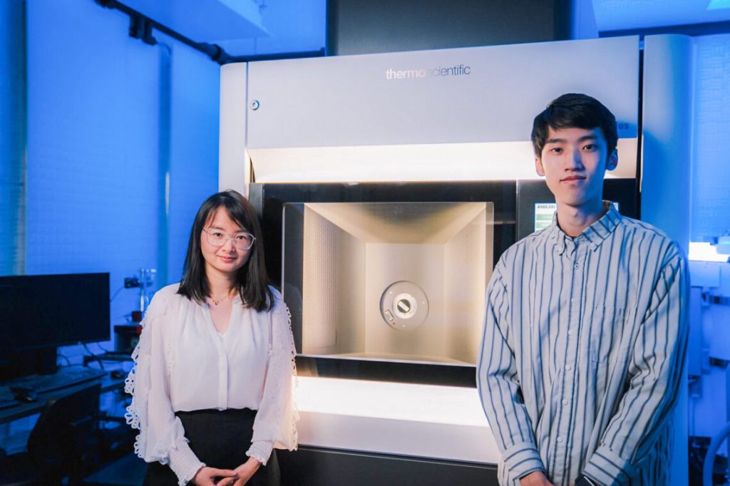 Professor Qian Chen, left, and former graduate student and first author of the study, Chang Qian. Photo Fred Zwicky