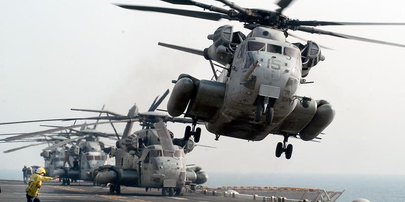 CH-53E Super Stallion