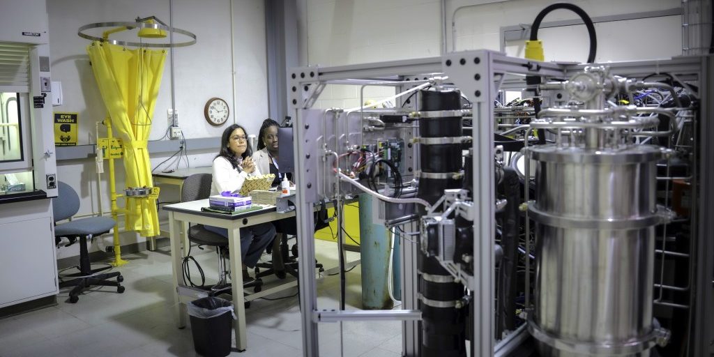 A team from the Naval Air Warfare Center Aircraft Division monitors data collected during an oxygen system contamination test to check for potential aircrew air impurities using the Navy’s new test rig called the Gaseous Injection Analyzer, or GaIA. The warfare center built the service’s singular test capability to verify modern oxygen systems effectively filter contaminants in compliance with today’s military standards in partnership with Johns Hopkins University. (U.S. Navy photo by Todd Frantom)